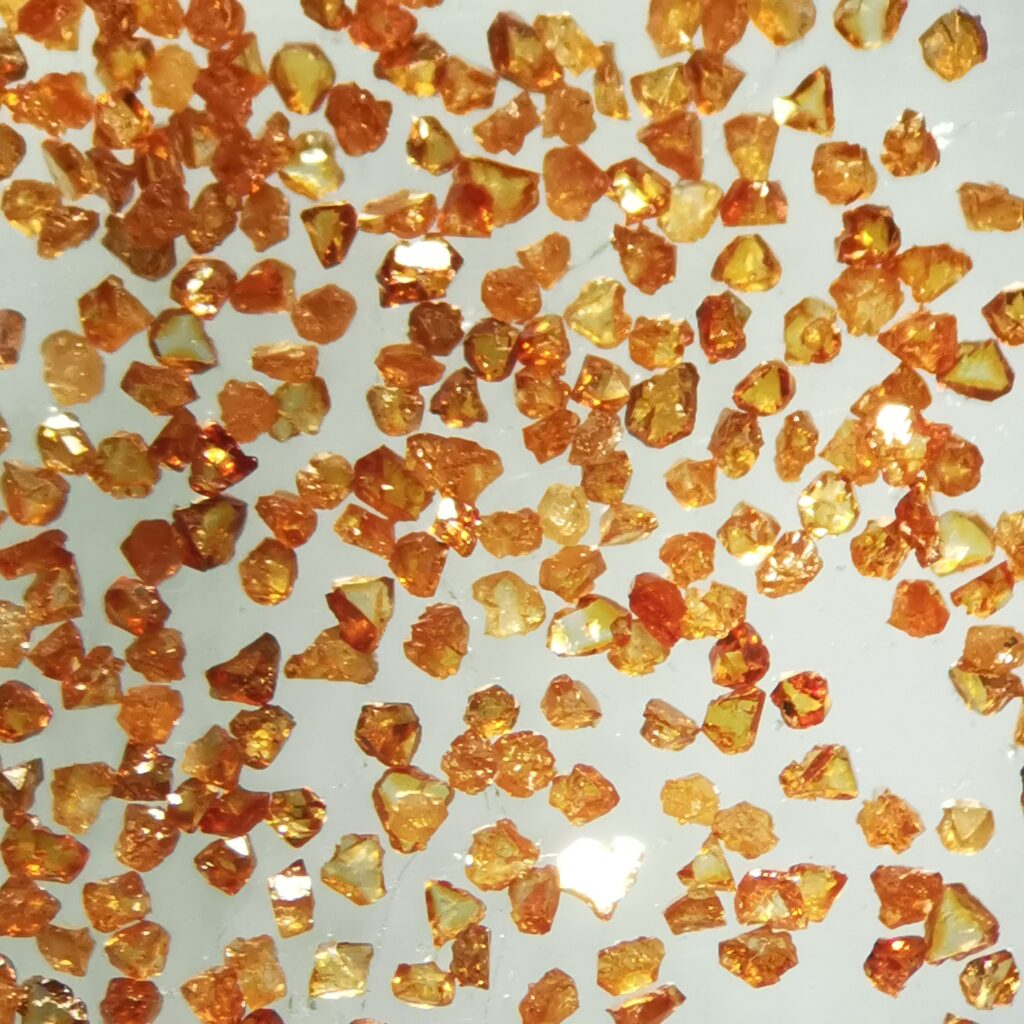 sinodiam-cbn-a10-amber-irregular-cbn